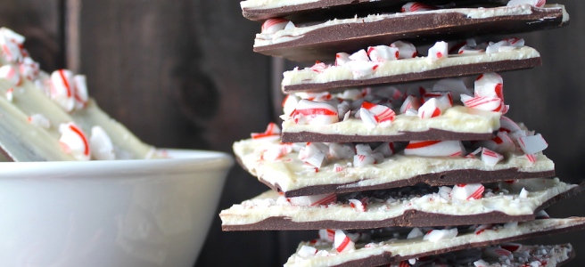This Peppermint Bark combines semisweet and white chocolate with crushed peppermint candy for an amazing holiday treat! | The Millennial Cook #winterrecipe #christmasrecipe #chocolate #peppermint #peppermintbark #candy